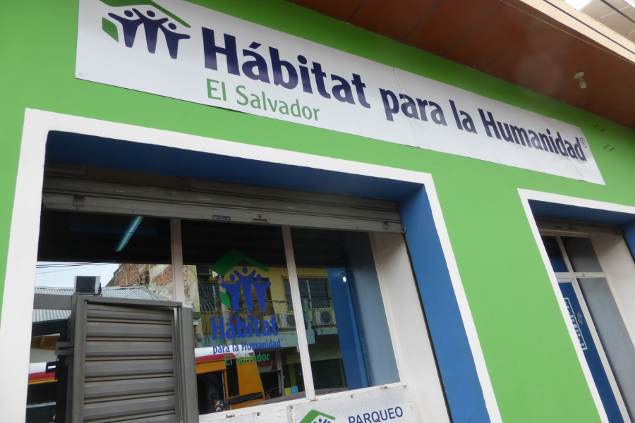 Volunteer Abroad | Habitat For Humanity EBSV